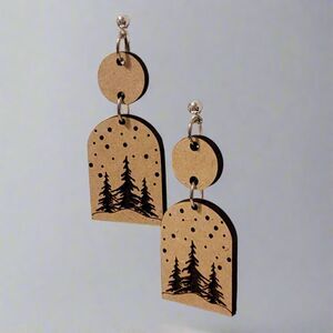 Handmade Wooden Christmas Tree Dangle Earrings – Winter Forest Design